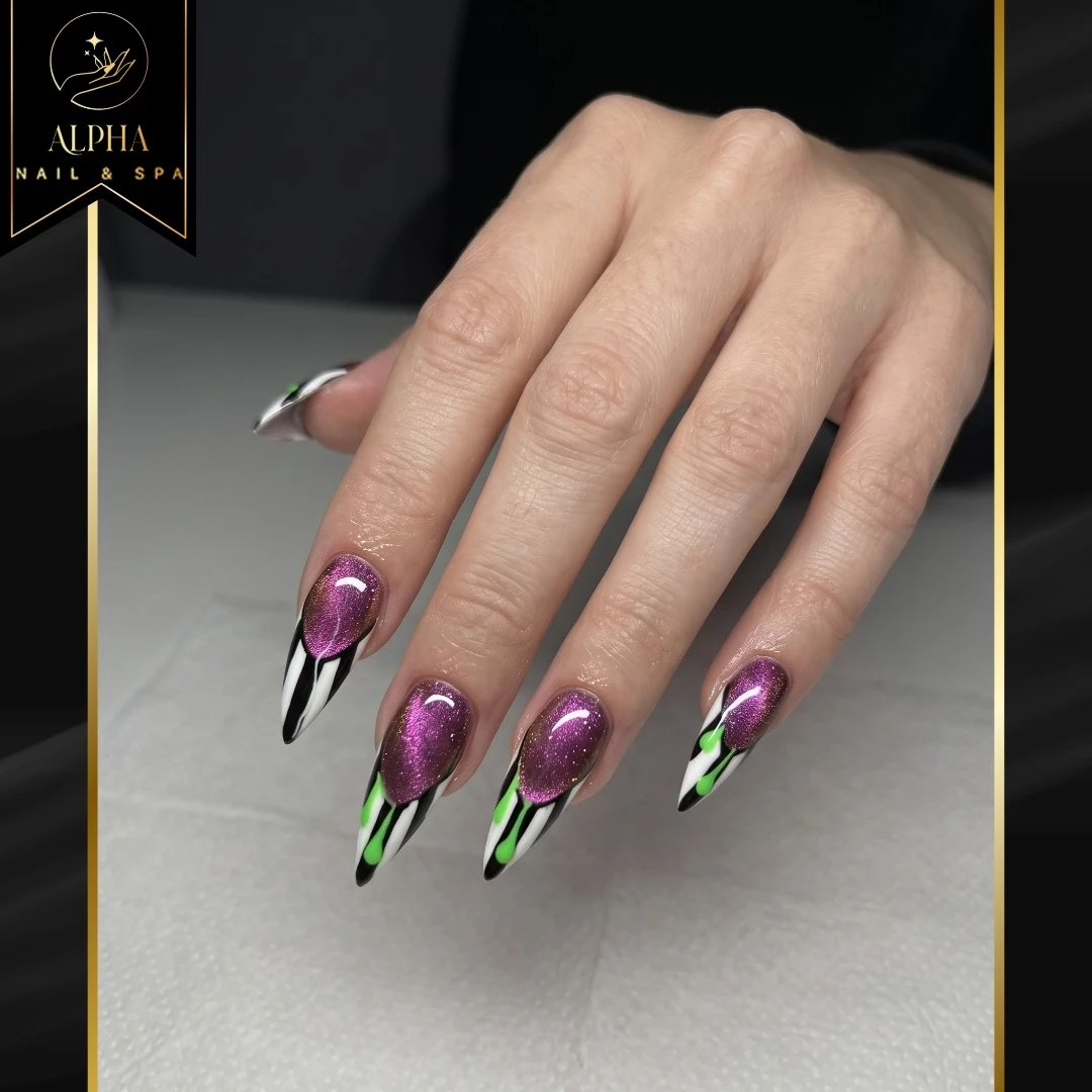 Trending nails